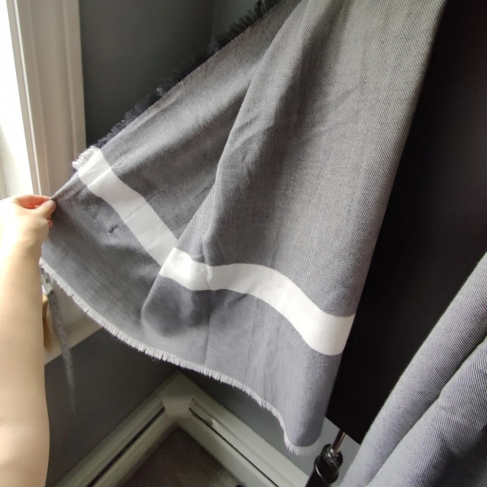 Calvin Klein Scarf - Picture 3 of 3